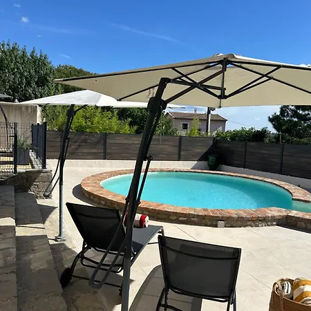 Apartman De Charme Avec Piscine *