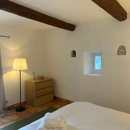 Appartement De Charme Avec Piscine *
