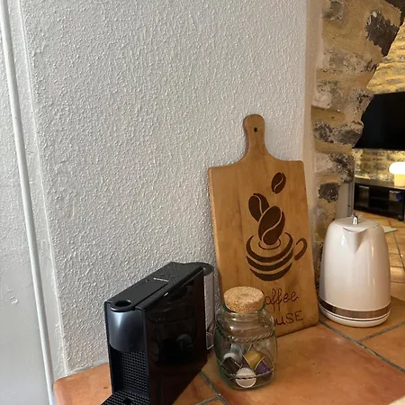 Apartman De Charme Avec Piscine *