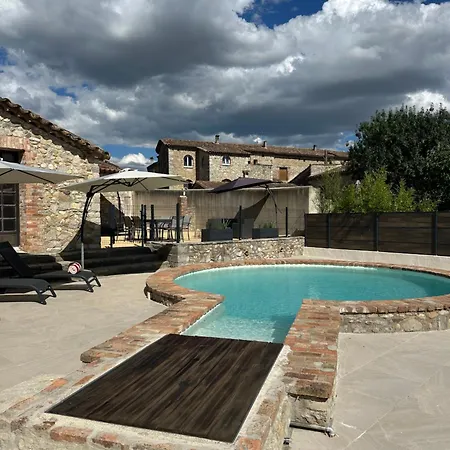 De Charme Avec Piscine *